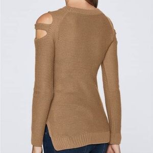 VENUS Cut Out Shoulders Long Sleeve Scoop Neck Knit Women's Sweater Size M